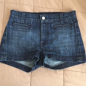Seven for all mankind short size 26